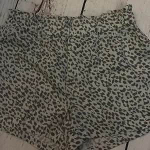 Aerie medium sleep short •see description below • thumbnail 11