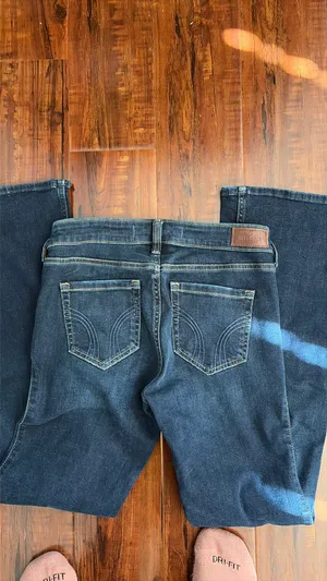Hollister bootcut low rise jeans thumbnail 3