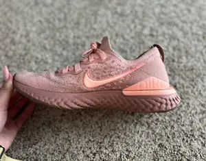 Nike pink/ peach running shoes thumbnail 4