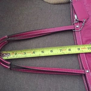 EUC Coach Signature C Pink Patent Purse Wallet thumbnail 7