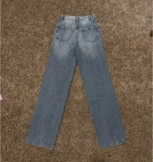 PacSun 90s Boyfriend Jeans thumbnail 2