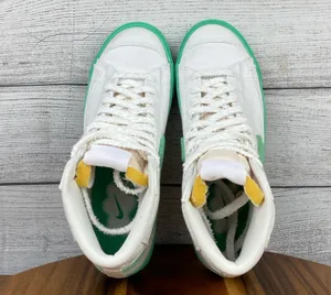 Nike Blazer 77 Women’s Mid Chenille Swoosh thumbnail 10