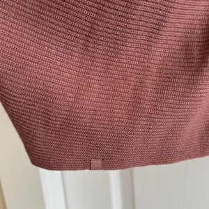 Lululemon Cashlu Knit Textured Wrap in Spiced Chai Size Med/Large thumbnail 6