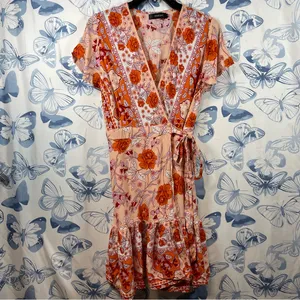 Zesica Floral wrap dress SZ L thumbnail 2