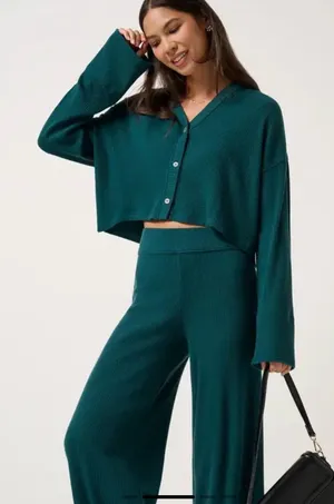 Travis Mathew Evening Retreat Long Sleeve Cardigan Green Medium NWT thumbnail 1