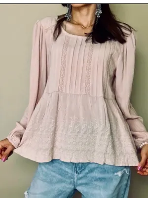 American Eagle smocked blouse. Open back with tie bow. Light pink. Size L thumbnail 1