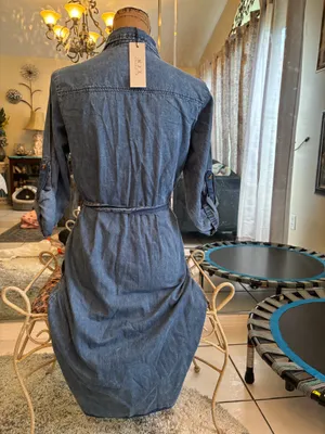 Super pretty denim dress size Lg thumbnail 7
