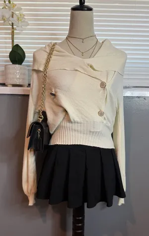 Source Unknown Ivory Asymmetrical Foldover Collar Sweater Small Gold Button Preppy Coquette thumbnail 1