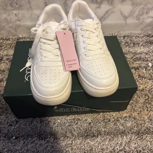 Wild Fable White Platform Sneakers – Women’s Size 6.5 – New thumbnail 5