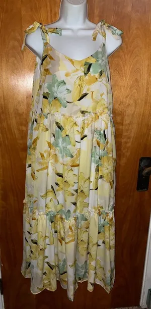 Hayden Yellow Floral Tie-Shoulder Maxi Dress -Size M thumbnail 1