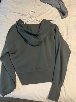 Old Navy Active soft streme hoodie thumbnail 4