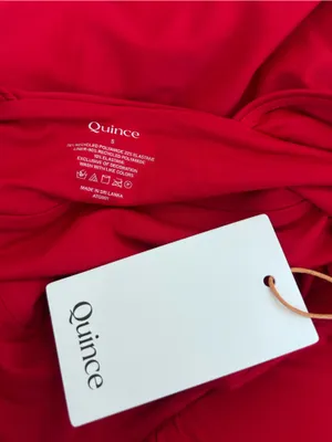 NWT Quince Red Italian Plunge One-Piece Swimsuit Size Small‎ thumbnail 5