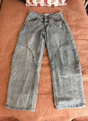 Saige Barrel Jeans Blue Size 3/26 thumbnail 2