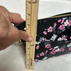 Steve Madden Black and Pink Floral Crossbody Bag thumbnail 8