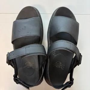 Dr. Martens Blaire Voss Sandals Women 9 Black Leather Platform Chunky Strappy thumbnail 8