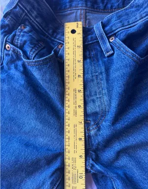 Levi’s 501 Denim Shorts thumbnail 5