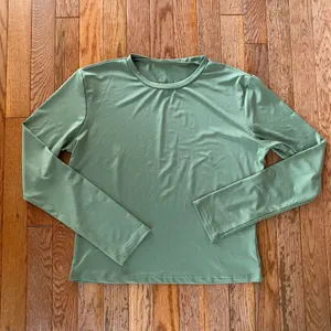 sage green workout mock neck top Size XL thumbnail 1