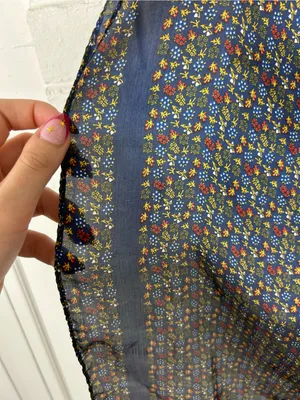 Vintage Floral Print Square Scarf thumbnail 8