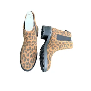 Vince Camuto Leopard Print Lug Sole Suede Ankle Boots Brown Black Size 8 thumbnail 3
