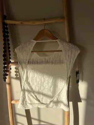 West of Melrose Top thumbnail 2