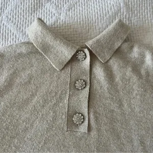 H&M Sweater Short Sleeve Collar Embellished Buttons Beige Size Medium VGUC thumbnail 4