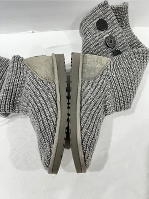 Ugg Carly Boots Size 7 Heathered Gray Knit Tall Short thumbnail 6