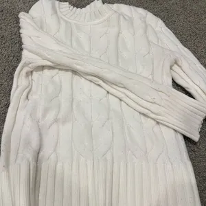 Banana Republic White Knit Sweater thumbnail 2