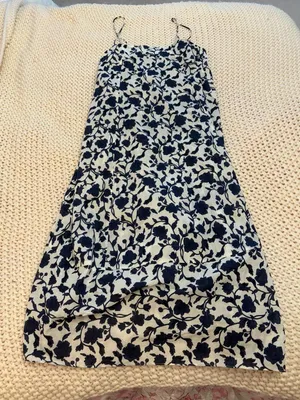 Zara Floral Midi Dress Size S Blue White Spaghetti Strap Sundress thumbnail 1