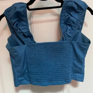 Abercrombie & Fitch structured‎ blue top smocked back puff sleeve medium thumbnail 5