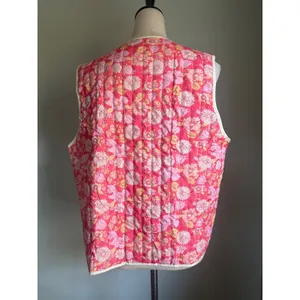 Dainty Pink Floral Quilted Vest Medium Boho cottage festival cozy cute fairy Y2K thumbnail 5