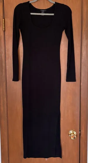Dress thumbnail 1