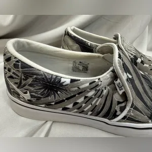 Nike Women's Slip-On Sneakers in Black, White and Gray Tropical Print thumbnail 3