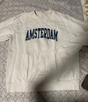 Brandy Melville Sweatshirt  thumbnail 1