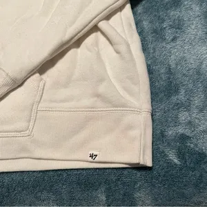 47 Brand University of Houston Cougars Hoodie XL White Red Colorblock Sweatshirt thumbnail 4