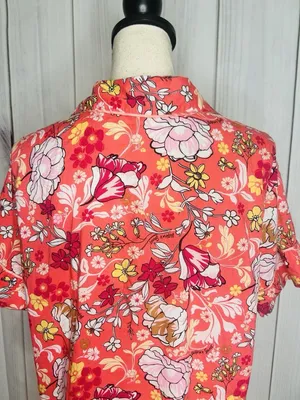 Victorias Secret Womens Sz M Pajama Set Short-Sleeve Shirt Shorts Coral Floral thumbnail 11