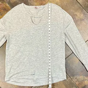 Juicy Couture Gray Keyhole Lightweight Sweatshirt Large thumbnail 3