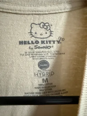 Women Howdy Hello Kitty Graphic T-Shirt thumbnail 3