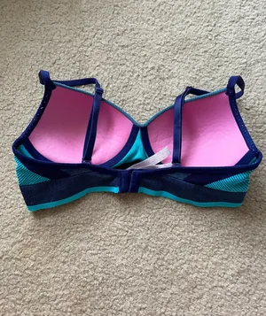 PINK - Victoria's Secret Wireless Sports Bra (S) thumbnail 2