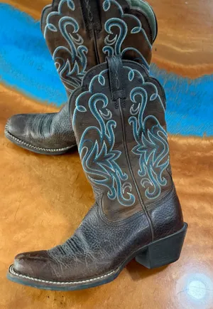 Ariat Legend Brown Leather Western Heeled Boots Turquoise Stitching size 6 thumbnail 1