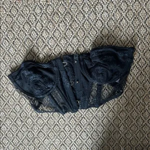 Urban Outfitters OU Black Lace Corset Bustier Top Size Medium thumbnail 7