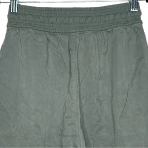 Lululemon Feeling Femme Short Size 4 thumbnail 7