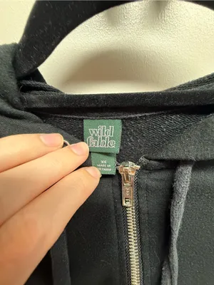 Wild fable cropped hoodie Black Size XS thumbnail 3