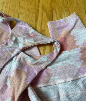 Outdoor Voices Pink Camo Set thumbnail 5