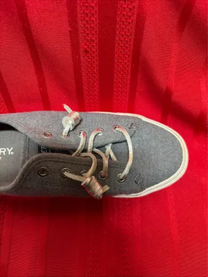 Sperry Top Sider Gray Sneakers With Silver Leather Lace Sz 7M thumbnail 3