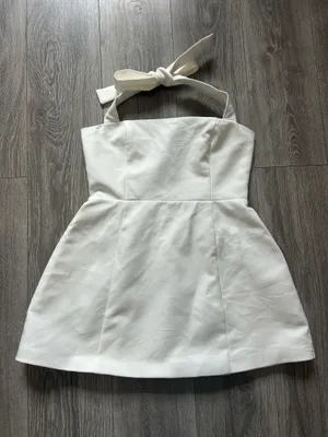 Showpo Dante Mini Dress Halter Neck Tie Tulip Skirt Size Medium MSRP $129 thumbnail 3
