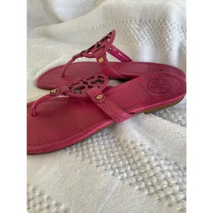 Tory Burch Pink Leather Miller Sandals Size 8 thumbnail 2