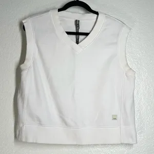 Vuori XS Sedona Vest Sleeveless Tank Top T-shirt Knit Layering White womens thumbnail 2