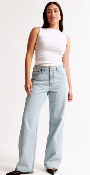 Abercrombie Curve Love High Rise 90s Straight thumbnail 1