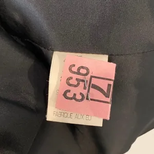 Theory Wool Fitted Blazer In Grey thumbnail 10