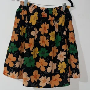 Who What Wear Black Orange Peach Gold Yellow Floral‎ Elastic Waist Skirt Size XS thumbnail 2
